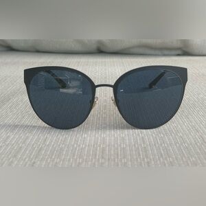 NWOT Tory Burch Black Metal Cat Eye Sunglasses